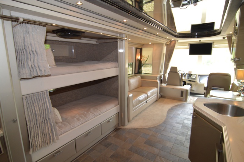 2006 Prevost Country Coach XLII For Sale