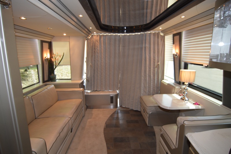 2006 Prevost Country Coach XLII For Sale