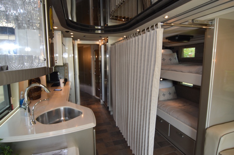 2006 Prevost Country Coach XLII For Sale