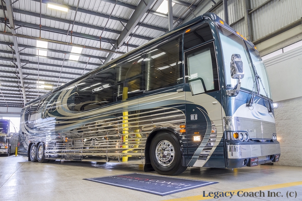 2006 Prevost Country Coach XLII For Sale