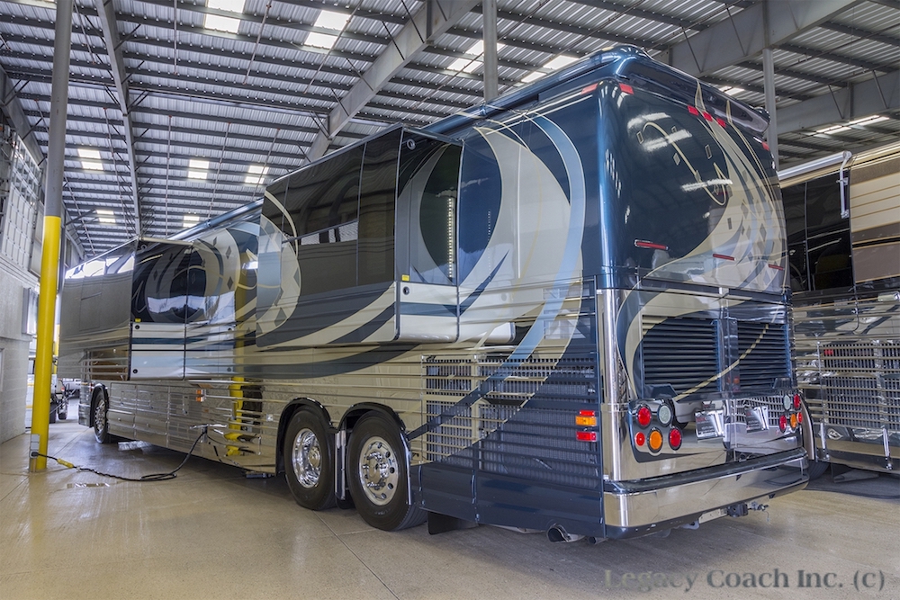 2006 Prevost Country Coach XLII For Sale