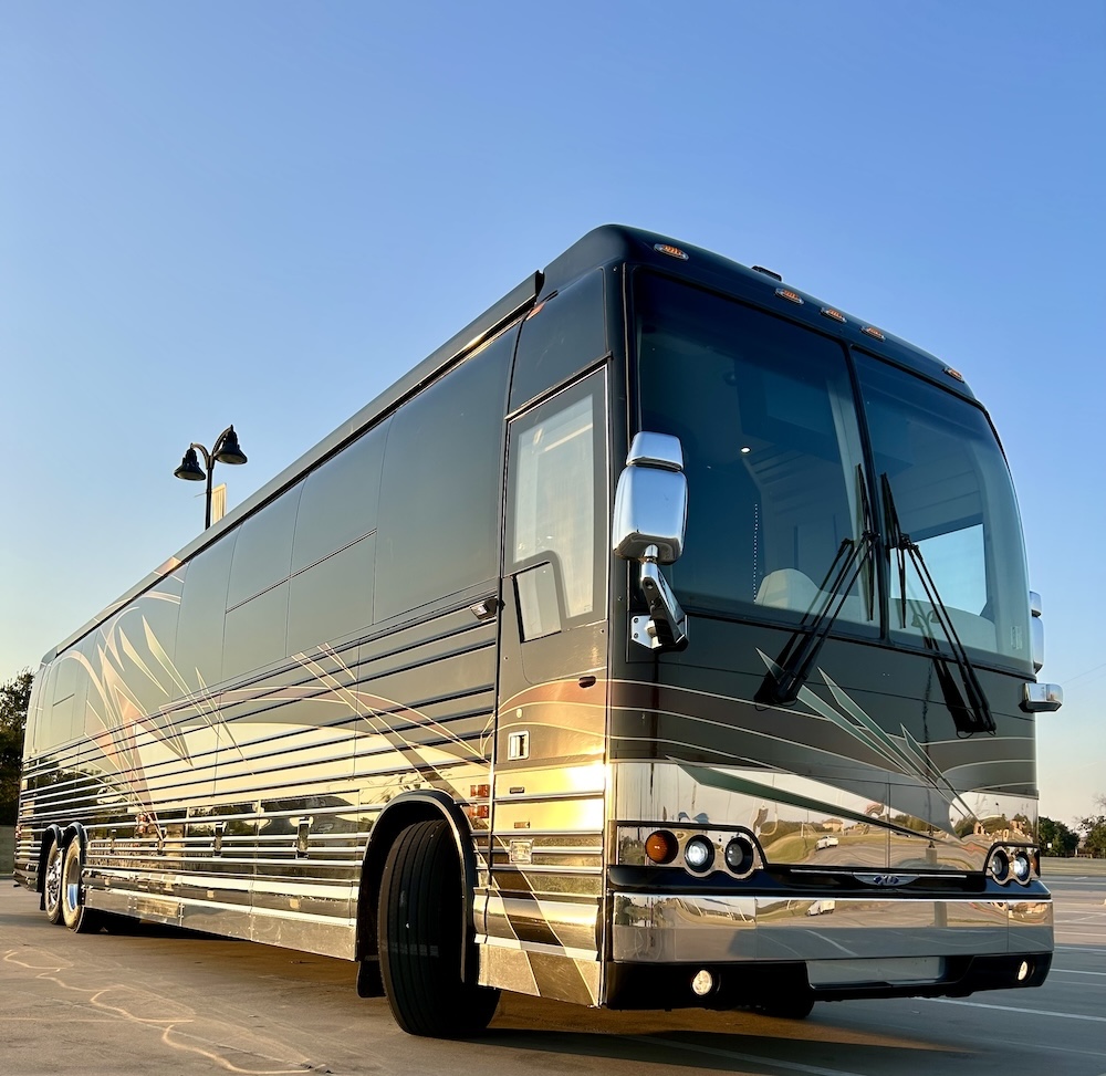 2006 Prevost Country Coach XLII For Sale