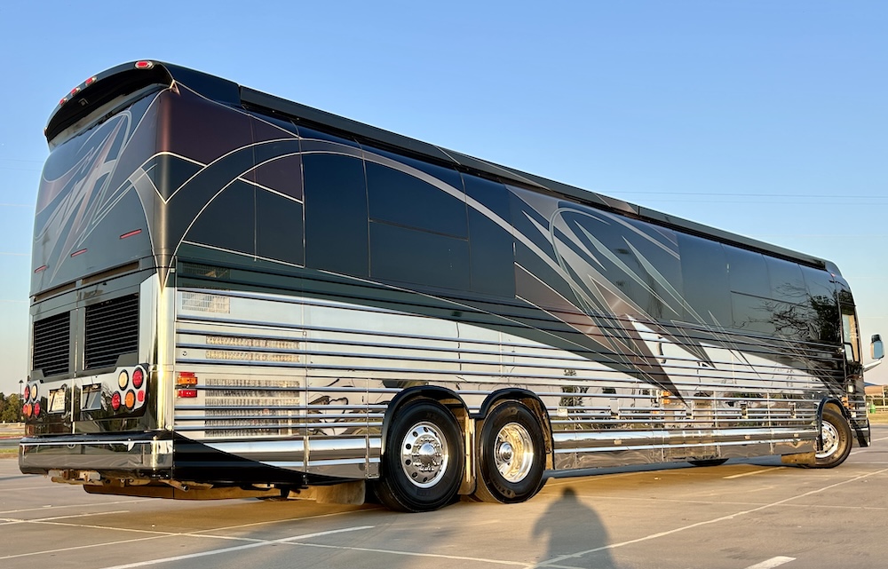 2006 Prevost Country Coach XLII For Sale