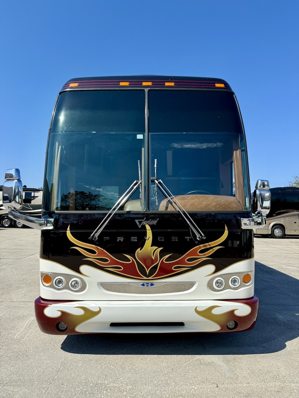 2006 Prevost Featherlite  H3-45 For Sale