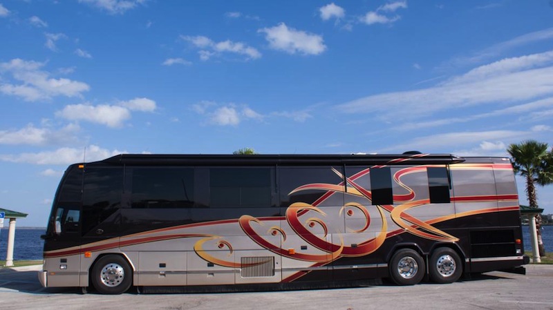 2006 Prevost Featherlite H3-45 For Sale