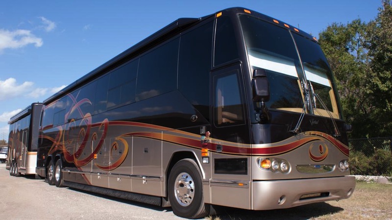 2006 Prevost Featherlite H3-45 For Sale