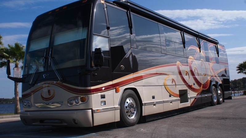 2006 Prevost Featherlite H3-45 For Sale