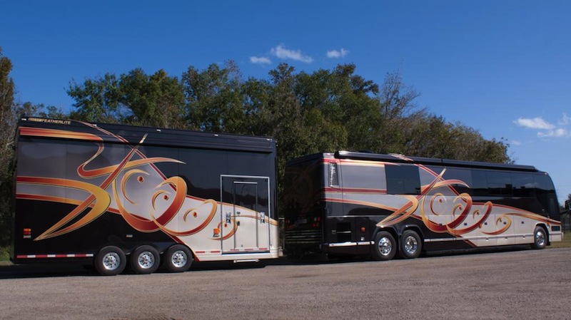 2006 Prevost Featherlite H3-45 For Sale