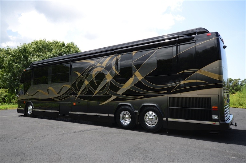 2006 Prevost Featherlite H3-45 For Sale