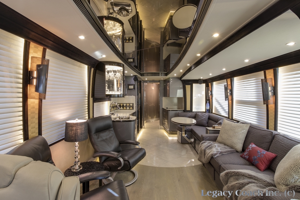 2006 Prevost Legendary XLII For Sale