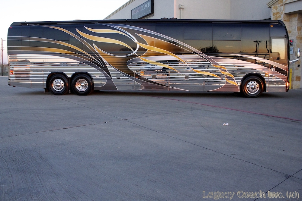 2006 Prevost Legendary XLII For Sale