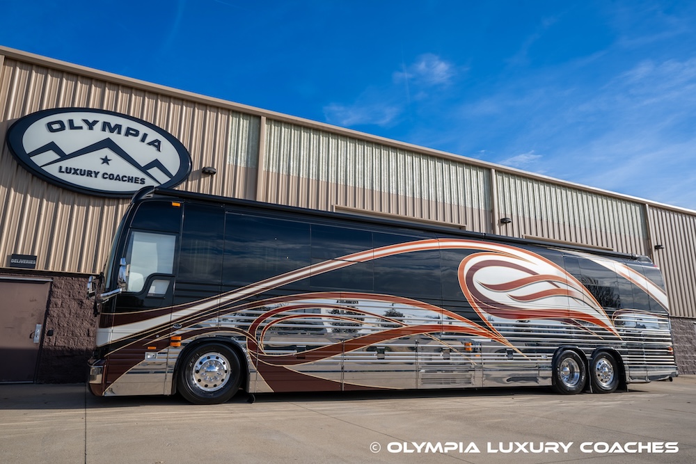 2006 Prevost Legendary XLII For Sale