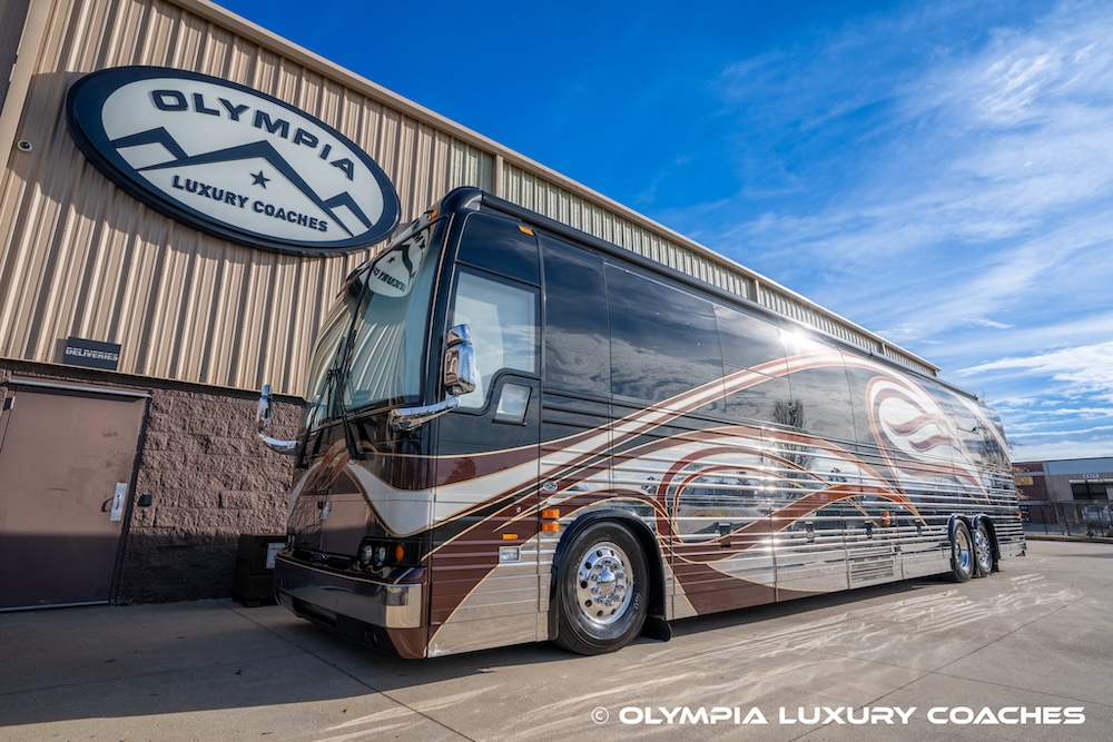 2006 Prevost Legendary XLII For Sale