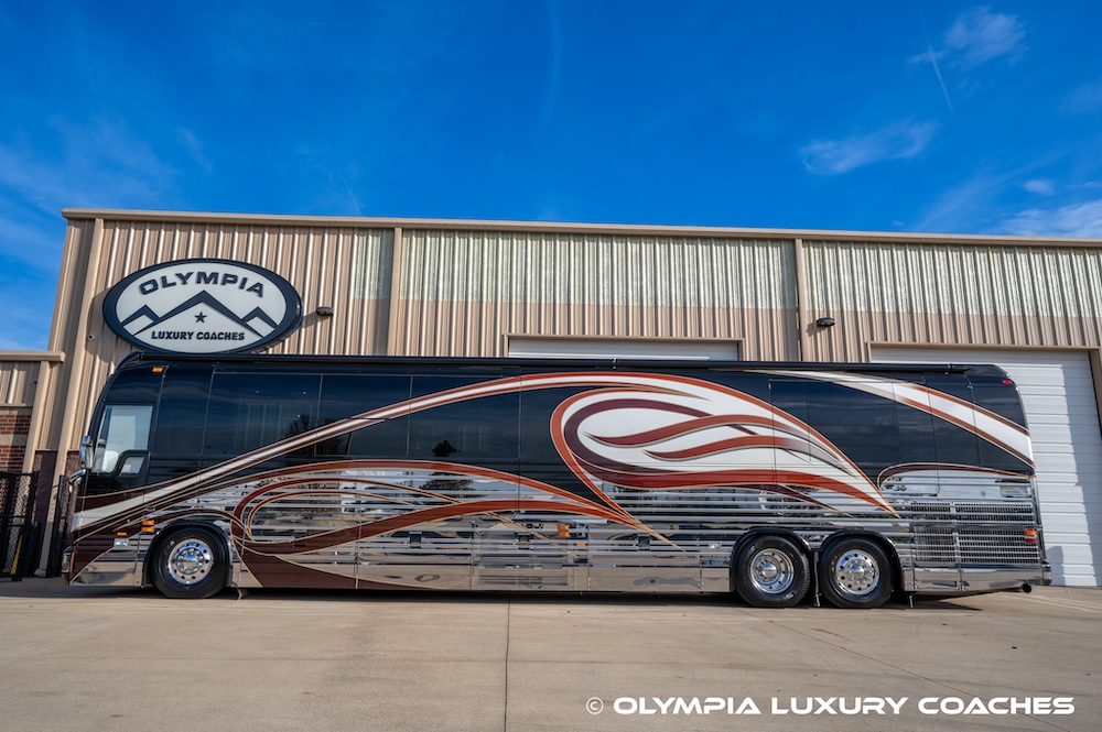 2006 Prevost Legendary XLII For Sale