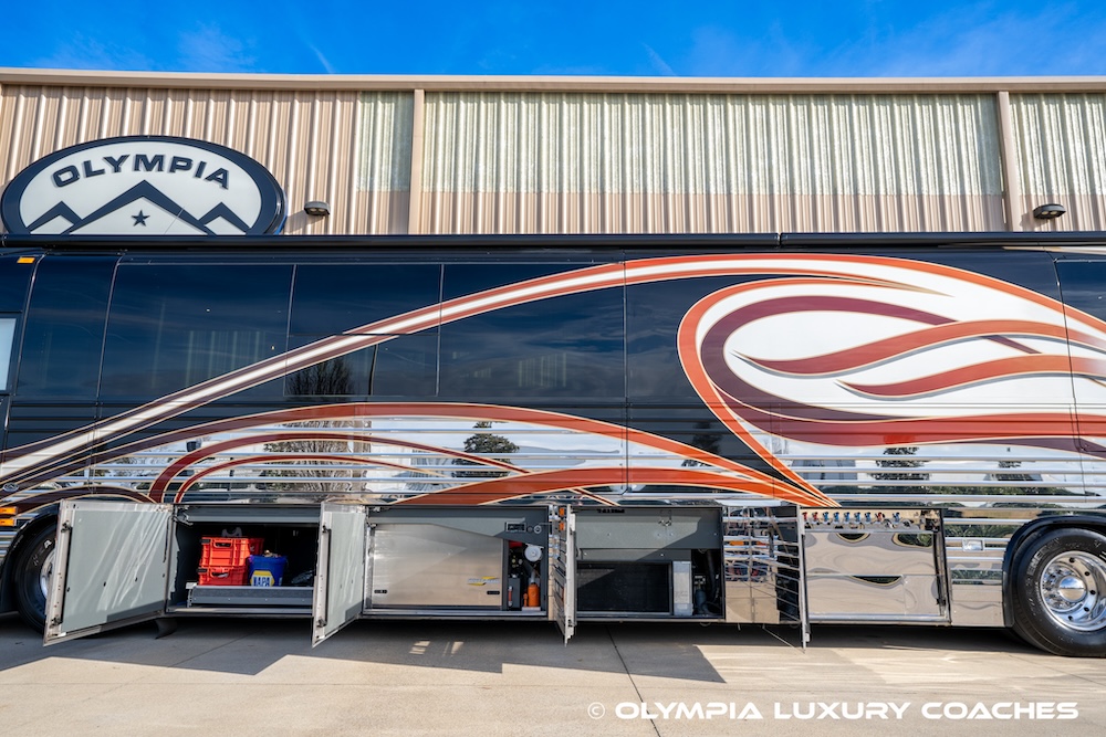 2006 Prevost Legendary XLII For Sale