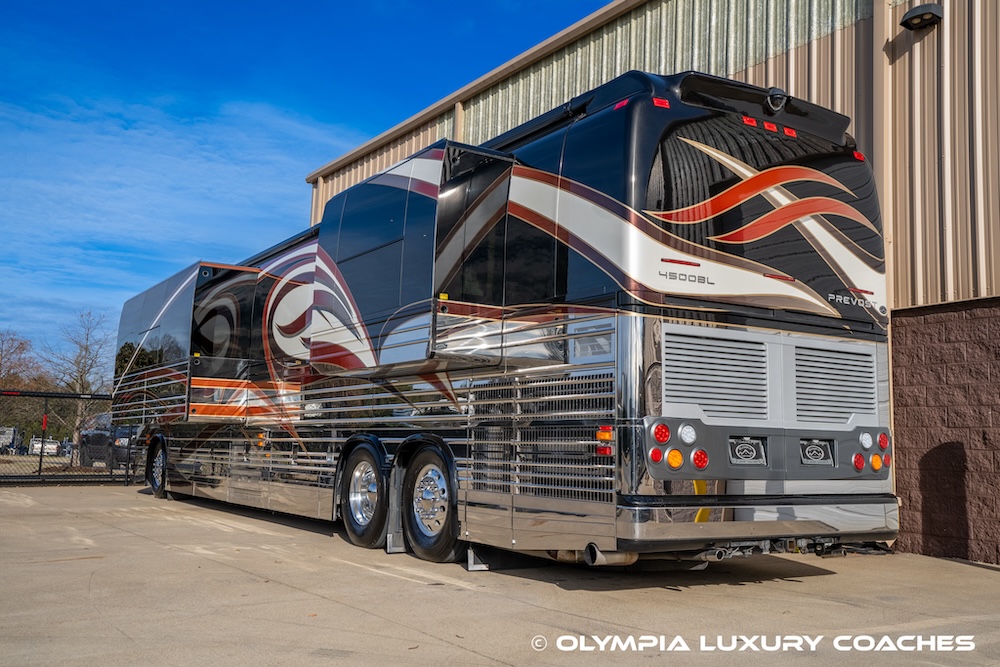 2006 Prevost Legendary XLII For Sale