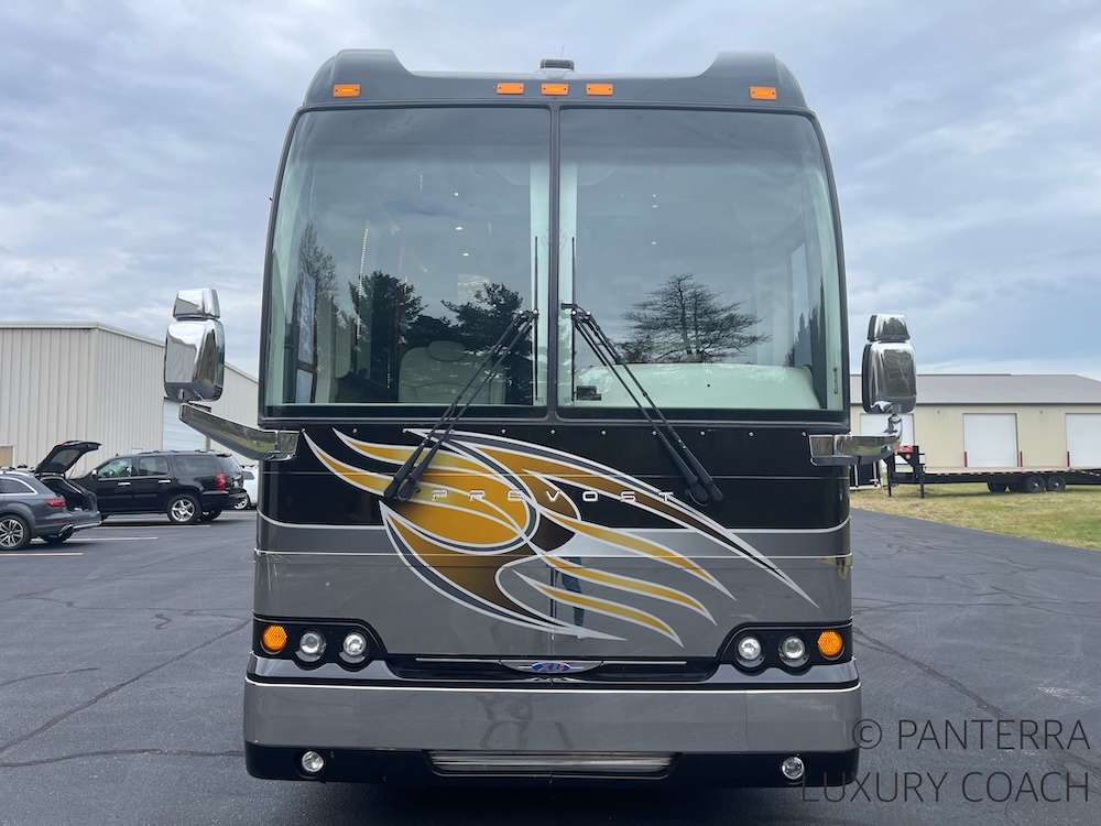 2006 Prevost Legendary XLII For Sale