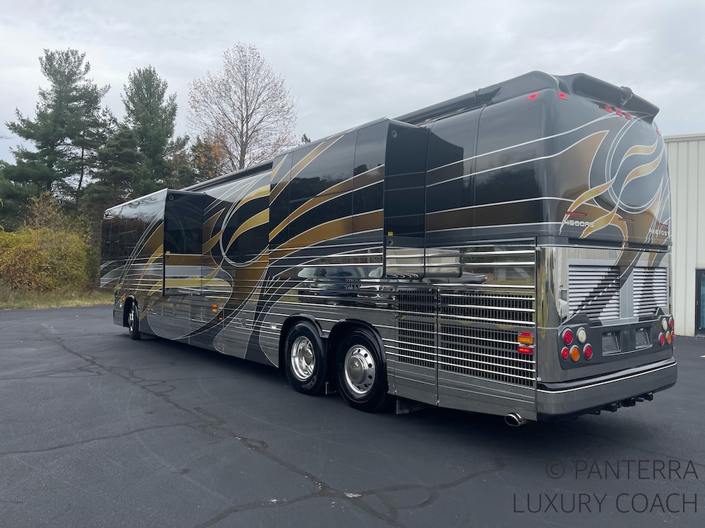 2006 Prevost Legendary XLII For Sale