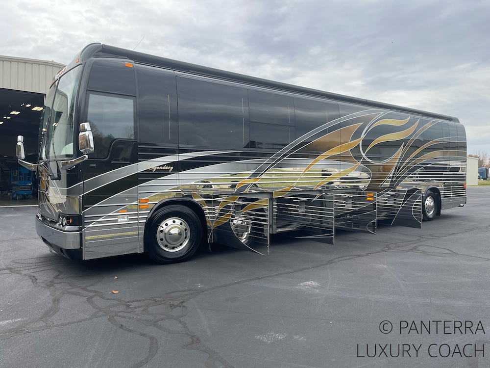 2006 Prevost Legendary XLII For Sale