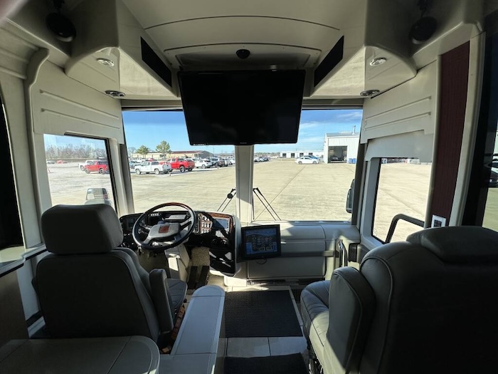 2006 Prevost Legendary XLII For Sale