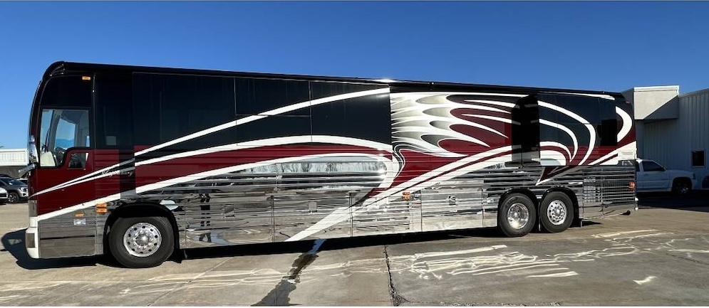 2006 Prevost Legendary XLII For Sale