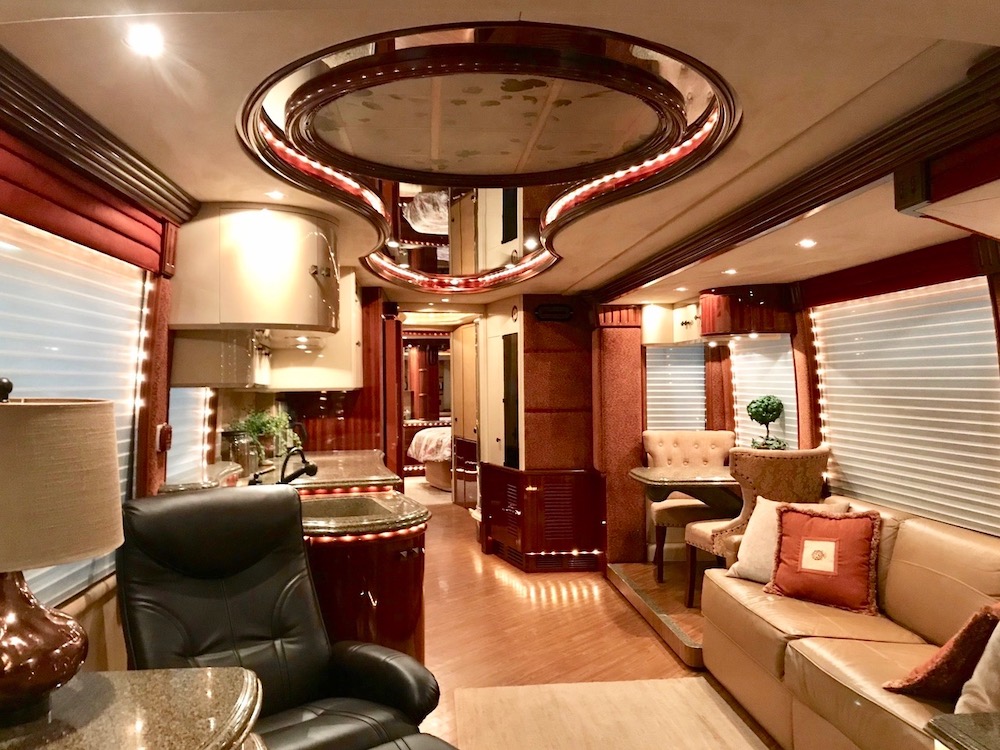 2006 Prevost Liberty H3-45 For Sale