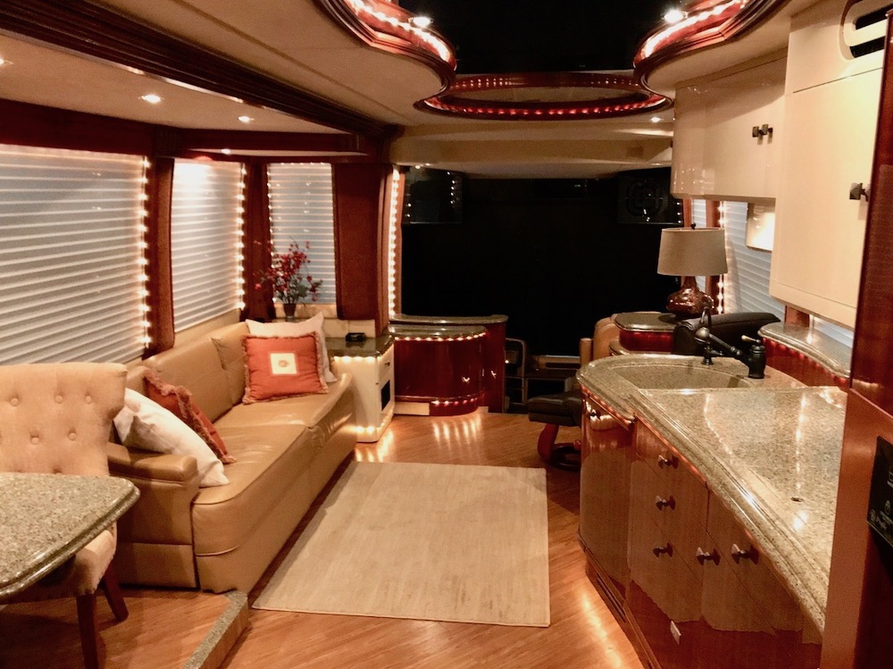 2006 Prevost Liberty H3-45 For Sale