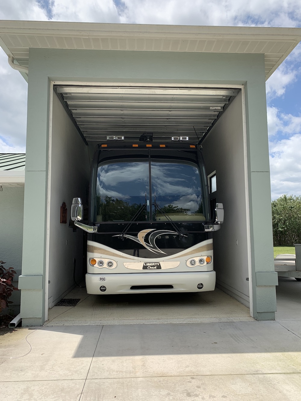 2006 Prevost Liberty H3-45 For Sale