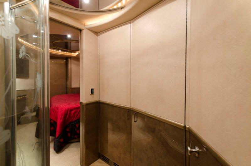 2006 Prevost Liberty XLII For Sale