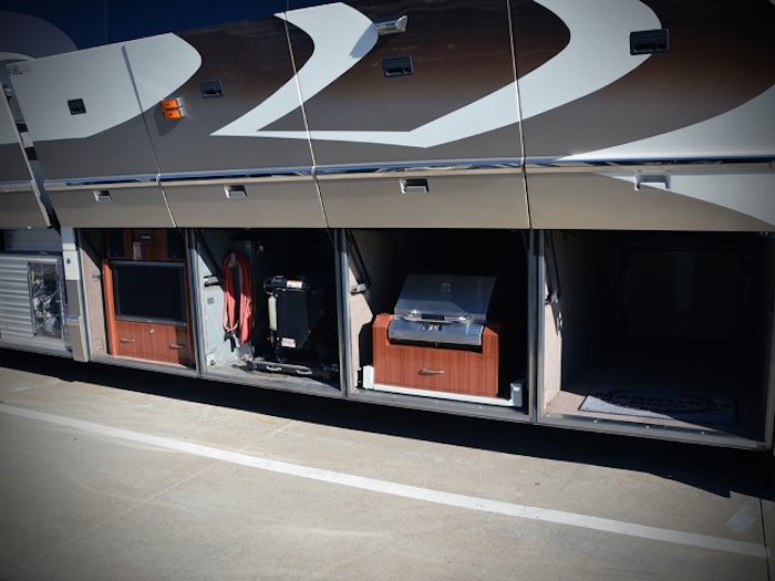 2006 Prevost Marathon H3-45 For Sale