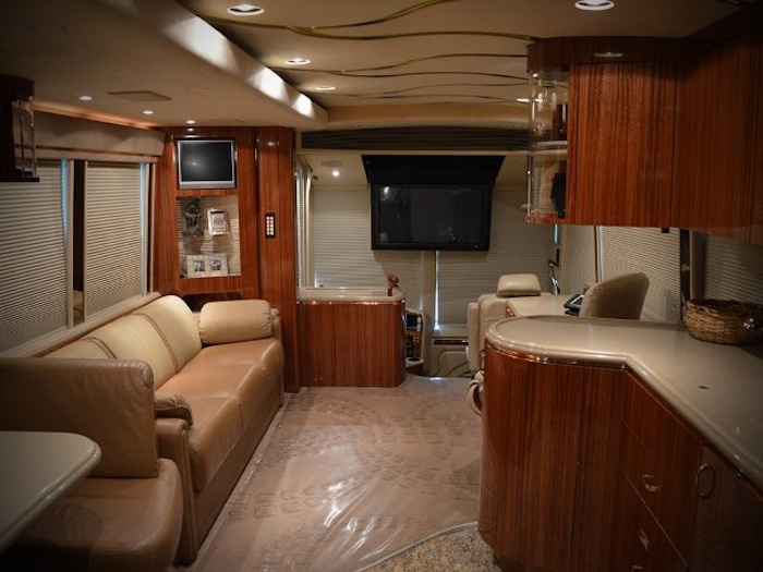 2006 Prevost Marathon H3-45 For Sale