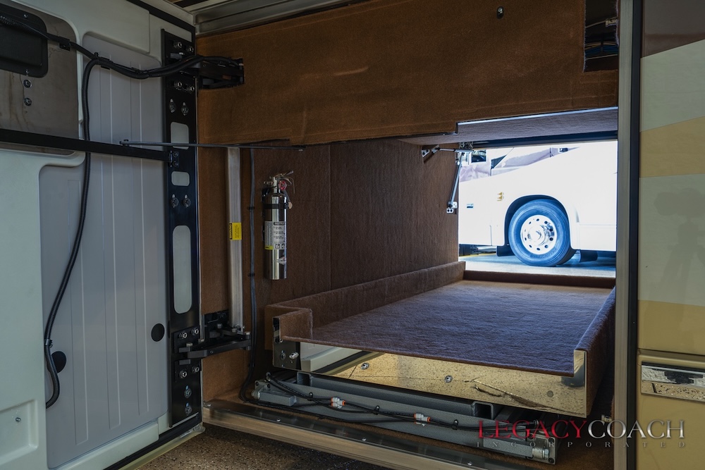 2006 Prevost Marathon H3-45 For Sale