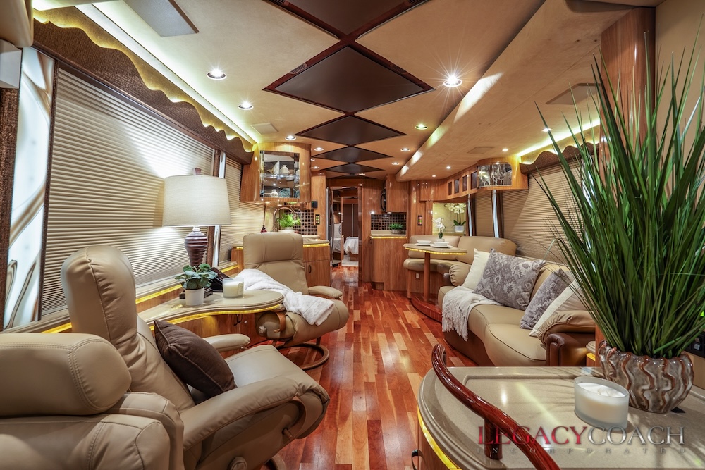 2006 Prevost Marathon H3-45 For Sale