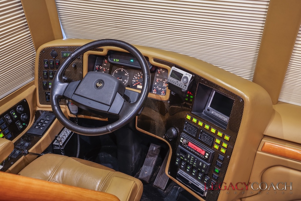 2006 Prevost Marathon H3-45 For Sale