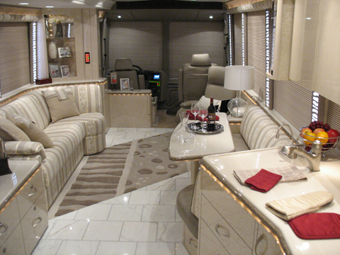 2006 Prevost Marathon XLII For Sale