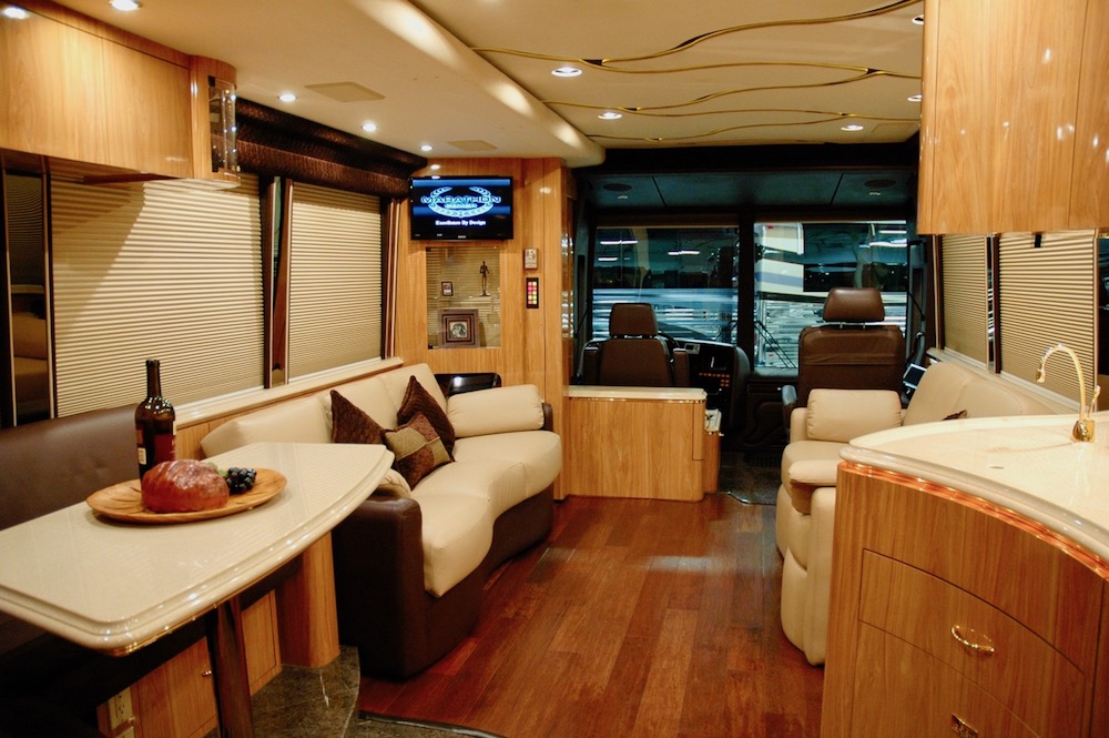 2006 Prevost Marathon XLII For Sale