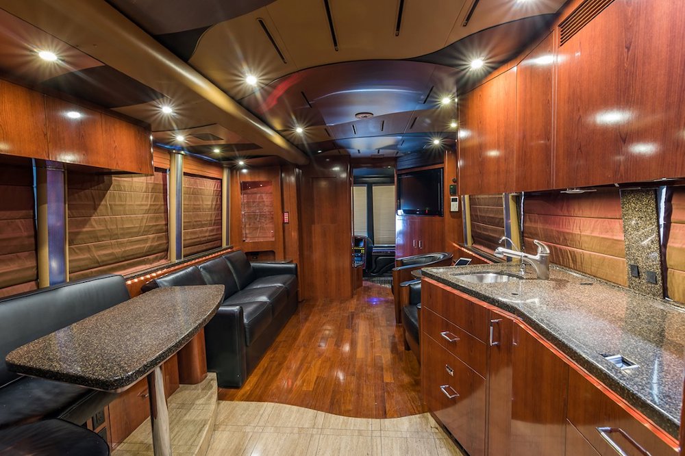 2006 Prevost Marathon XLII For Sale