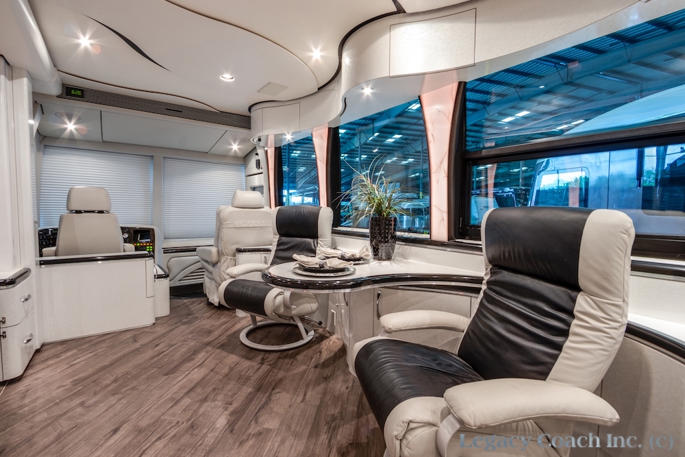 2006 Prevost Marathon XLII For Sale