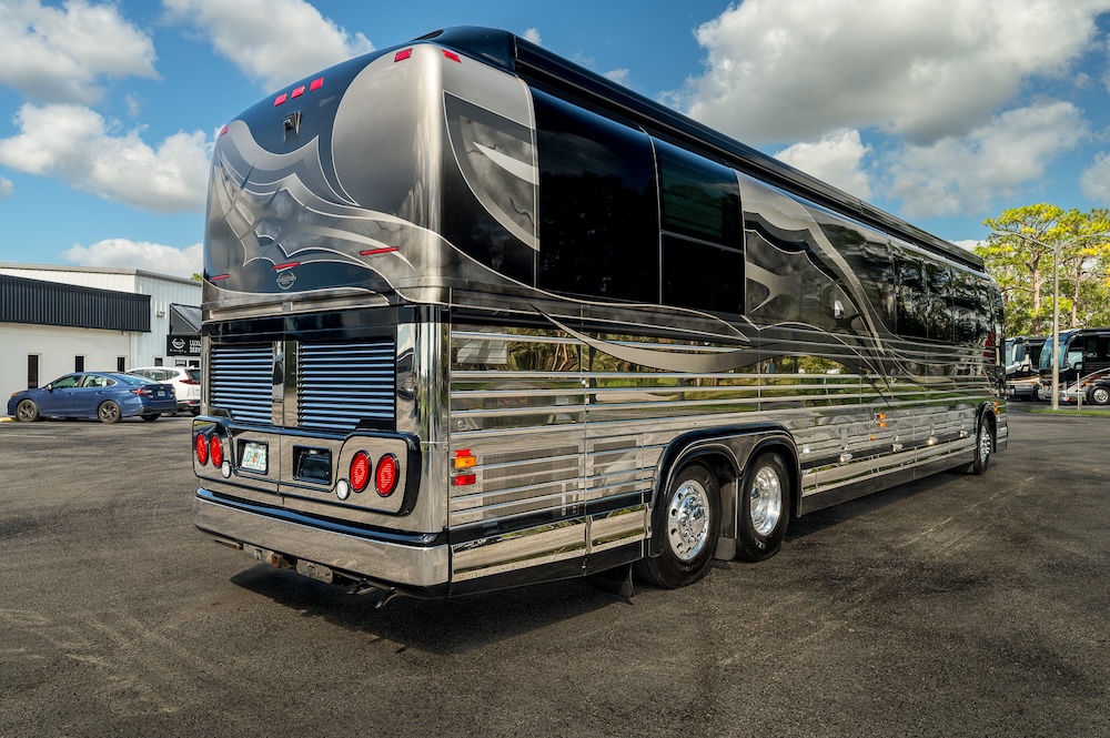 2006 Prevost  Marathon XLII  For Sale