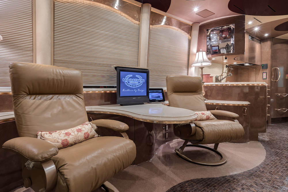 2006 Prevost Marathon XLII For Sale