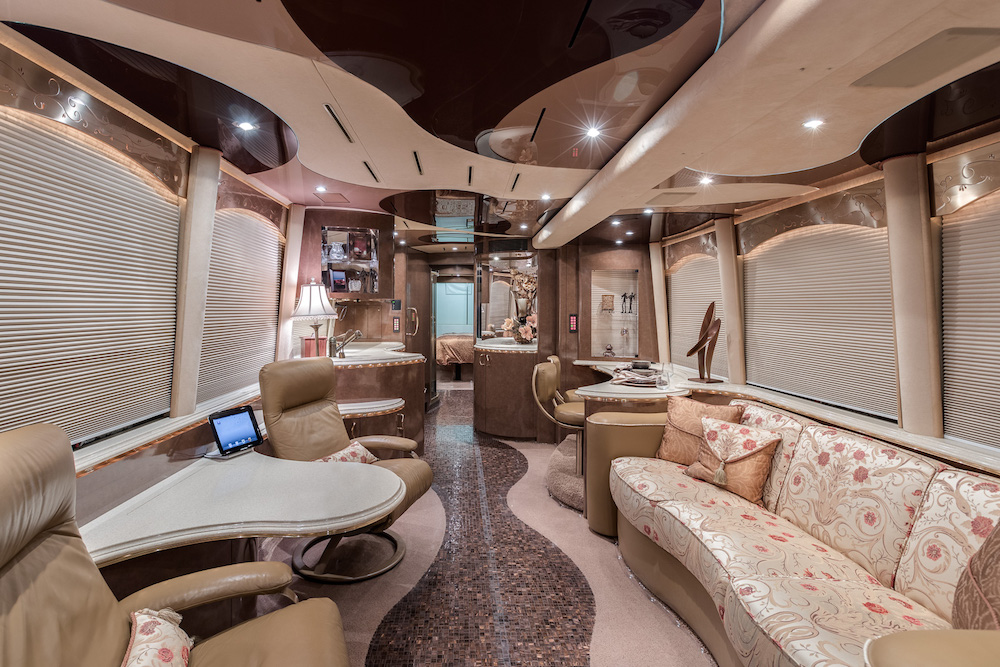 2006 Prevost Marathon XLII For Sale