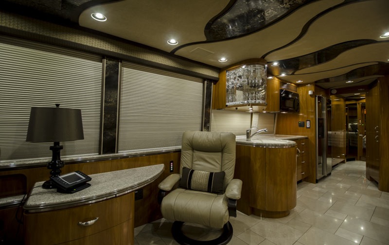 2006 Prevost Marathon XLII For Sale