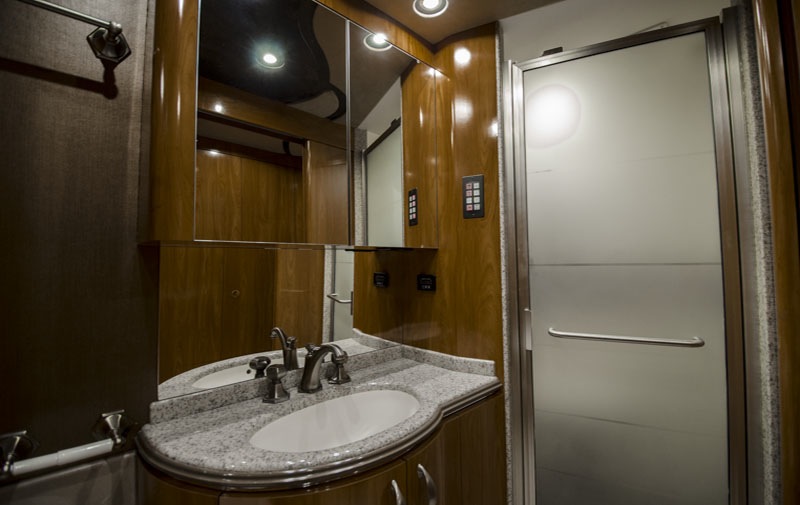 2006 Prevost Marathon XLII For Sale