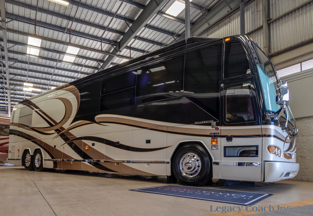 2006 Prevost Millennium H3-45 For Sale