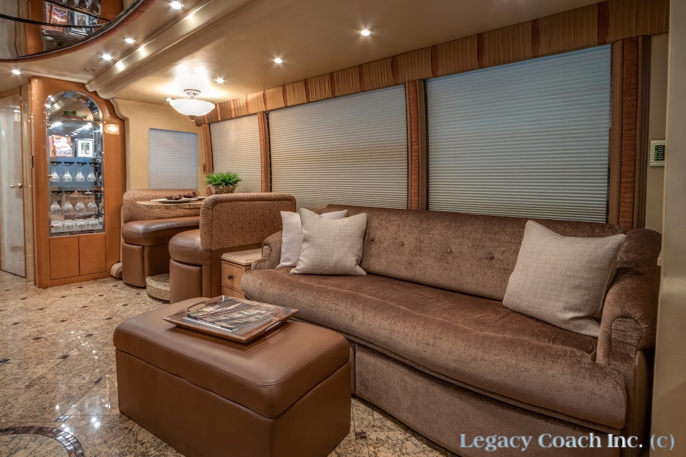 2006 Prevost Millennium H3-45 For Sale