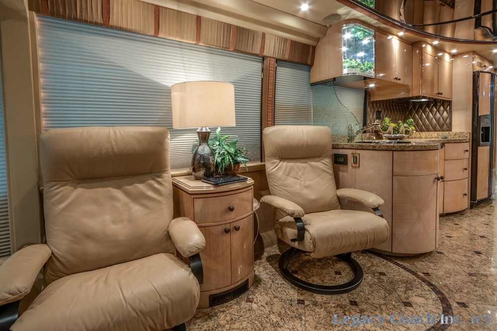 2006 Prevost Millennium H3-45 For Sale