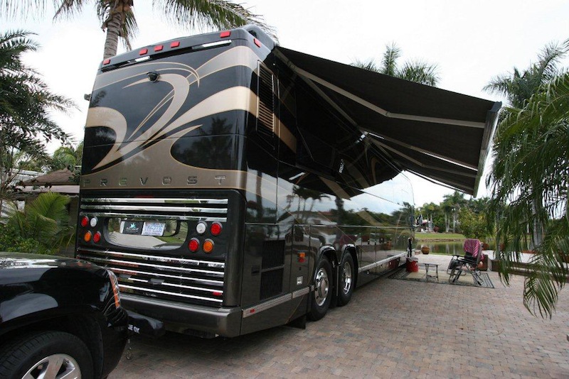 2006 Prevost Parliament H3-45 For Sale