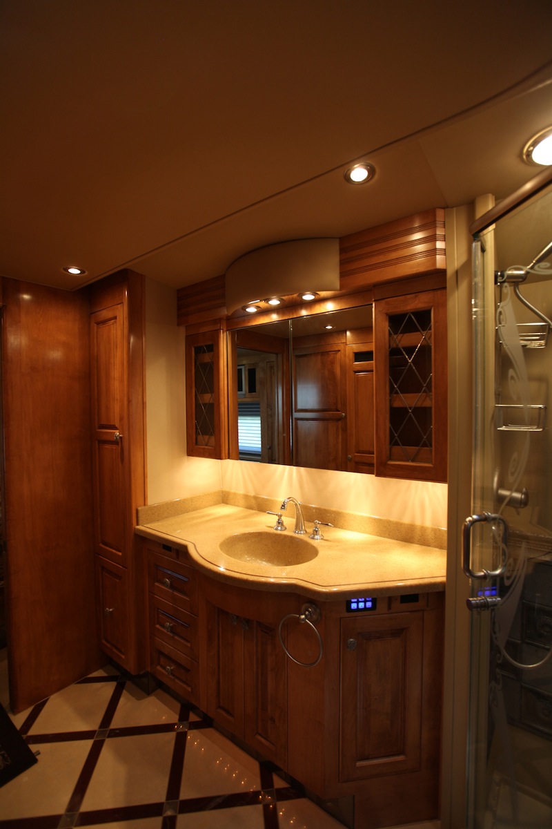 2006 Prevost Royale XLII For Sale