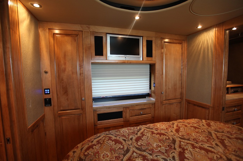 2006 Prevost Royale XLII For Sale