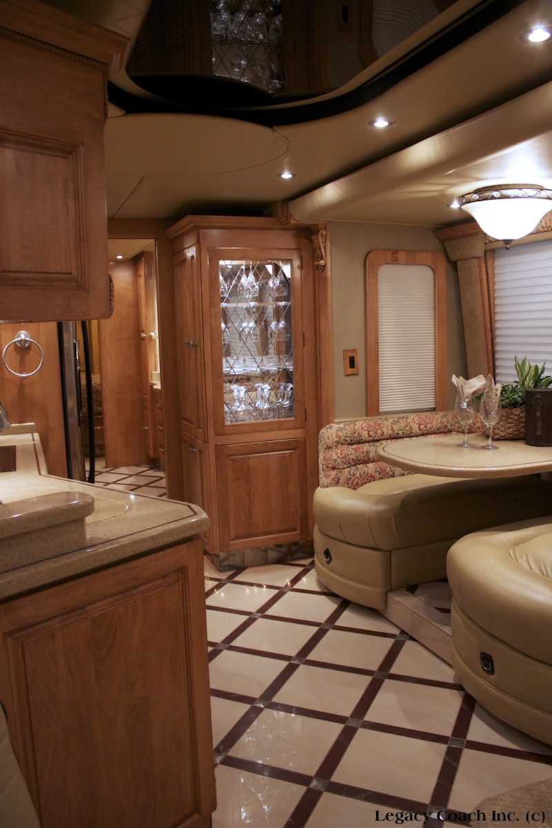 2006 Prevost Royale XLII For Sale